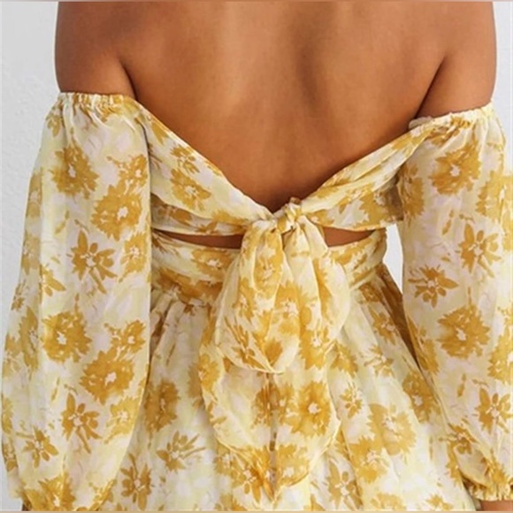 YELLOW AND WHITE OFF SHOULDER TIE BACK FLORAL SPRING MINI DRESS (medium) tags - Picture 7 of 16